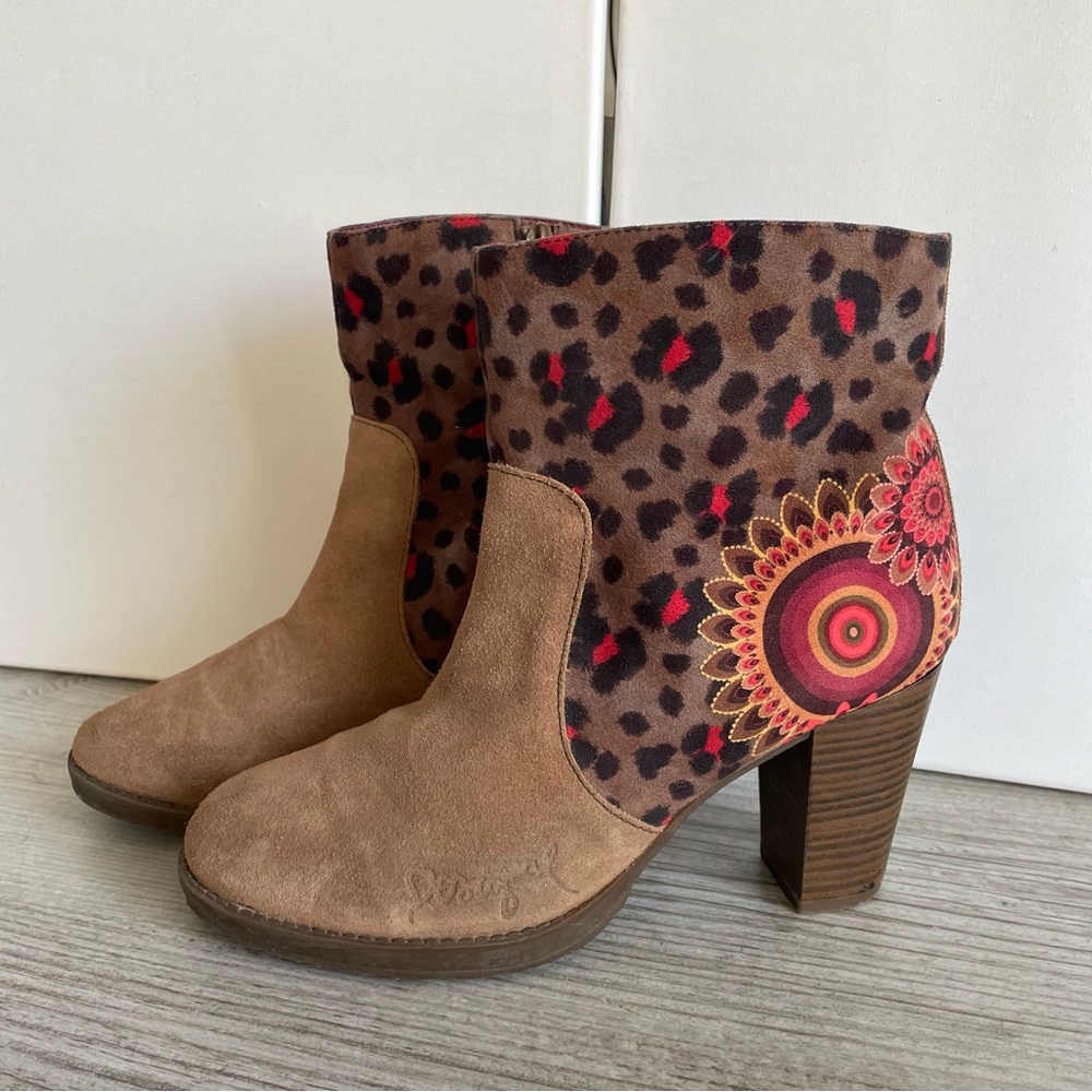Desigual Leopard Print Ankle Boots w/Mandala detail Block Heel size 40
